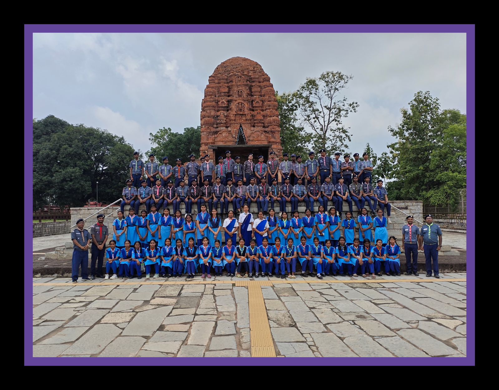 सारंगढ़ बिलाईगढ़ जिला से श्री रमाशंकर साहू एवं श्रीमती सतरूपा बसंत तथा 27 छात्र छात्राओं ने एडवेंचर कैंप में भाग लेकर आपदा प्रबंधन एवं प्रकृति संरक्षण पर प्रशिक्षण प्राप्त – Samachar Meri Pehchan