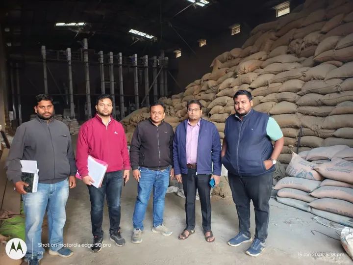 कलेक्टर डॉ कन्नौजे की संयुक्त टीम ने 02 राईस मिलों में की ताबड़तोड़ कार्यवाही, राईस मिलर और कोचिया समूह में हड़कंप – Samachar Meri Pehchan