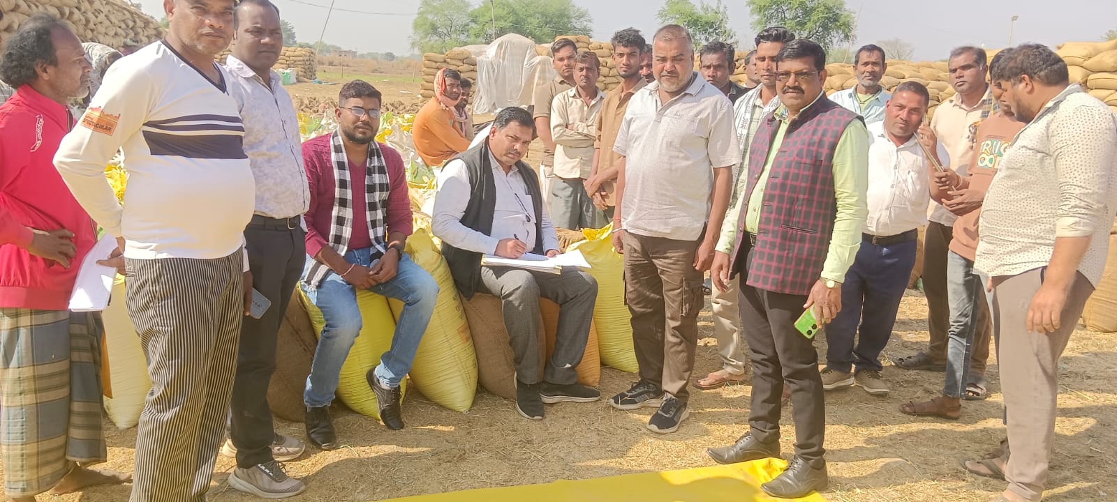 धान उपार्जन केंद्र कोसीर में 276 कट्टा पुराना धान खपाने का प्रयास – Samachar Meri Pehchan