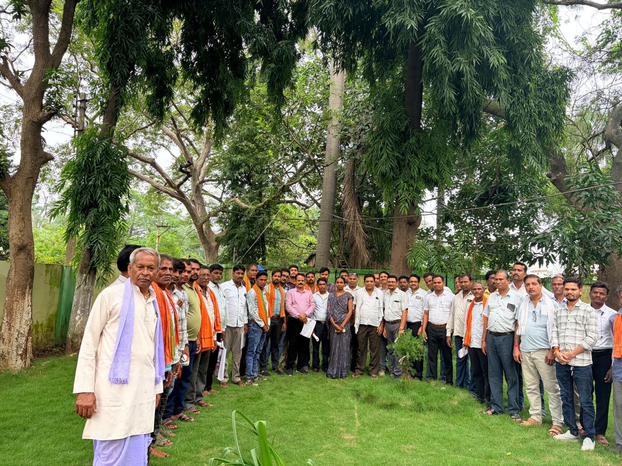 31 ग्राम पंचायतों के विकास को रफ्तार देने मैदान में उतरे जिला पंचायत अध्यक्ष – संजय भूषण पाण्डेय